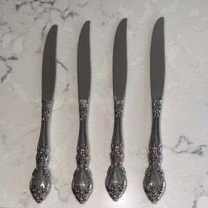 OCO by Oneida USA  Silver Knives Set